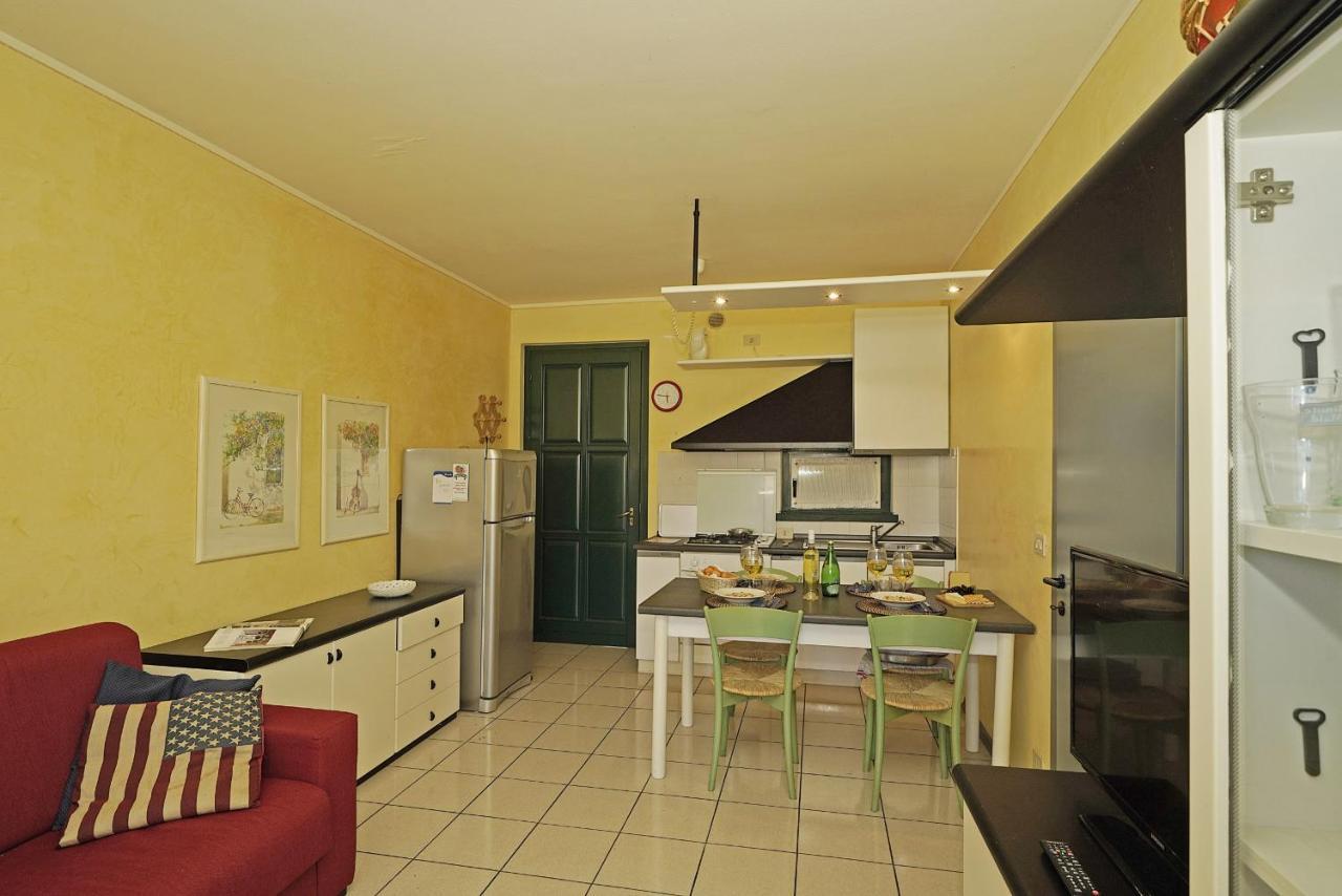 Il Porticciolo P1-12 By Wonderful Italy Apartment Sirmione Exterior photo
