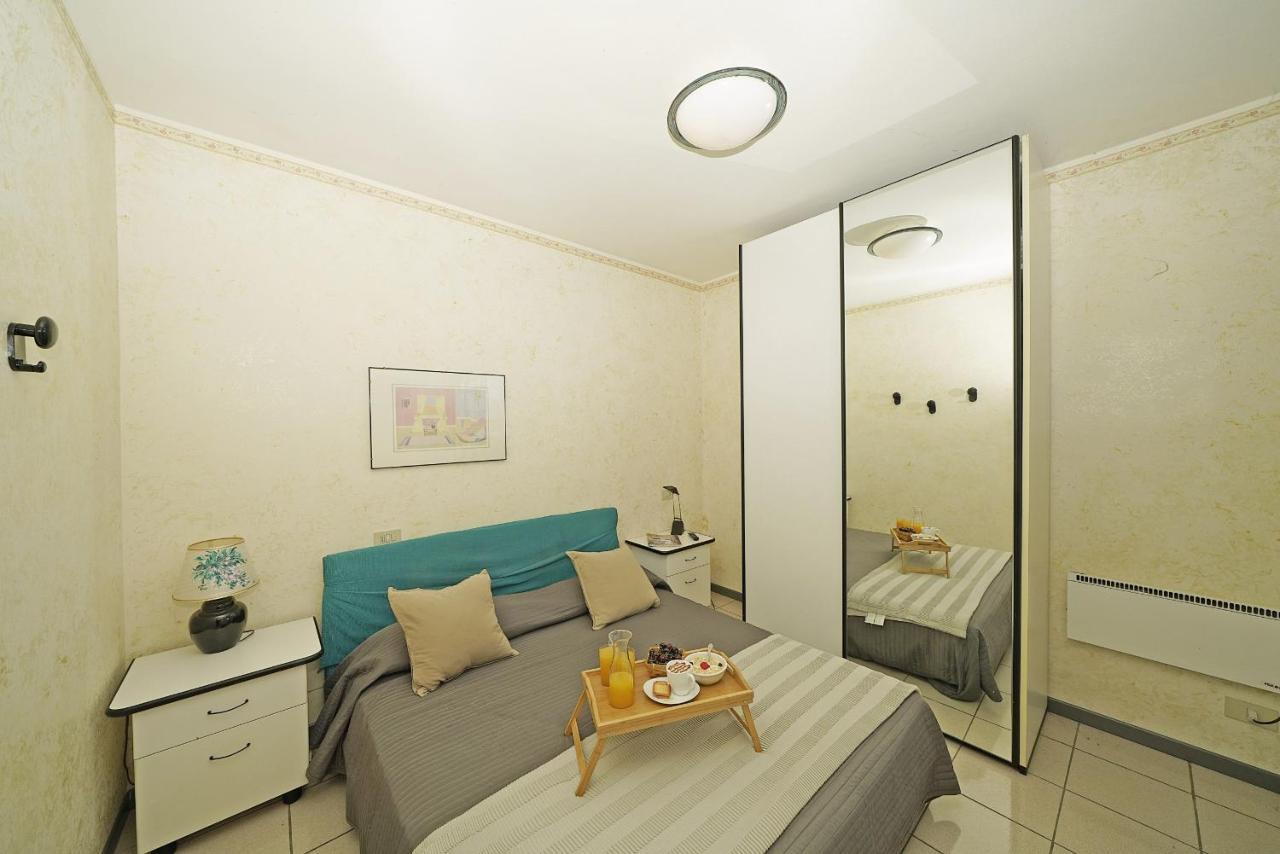 Il Porticciolo P1-12 By Wonderful Italy Apartment Sirmione Exterior photo