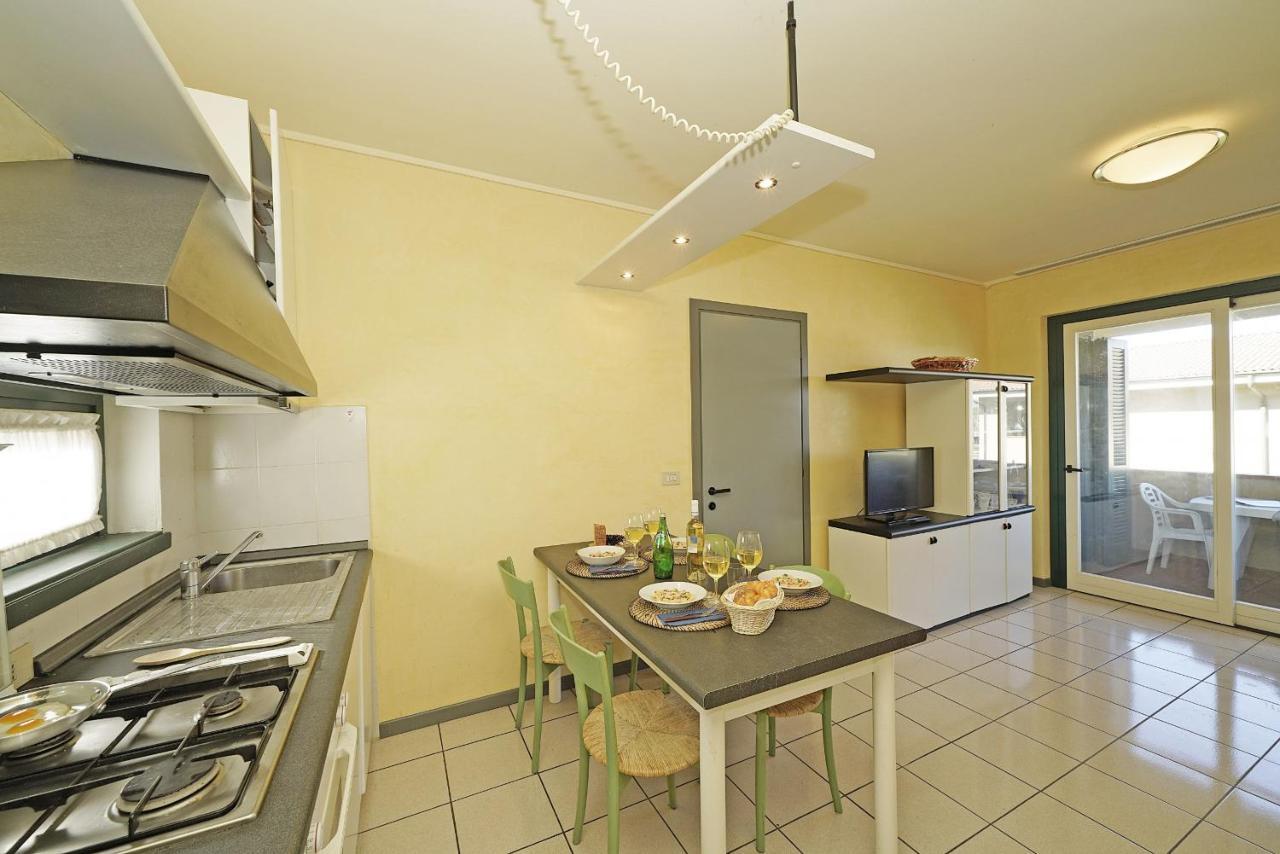 Il Porticciolo P1-12 By Wonderful Italy Apartment Sirmione Exterior photo