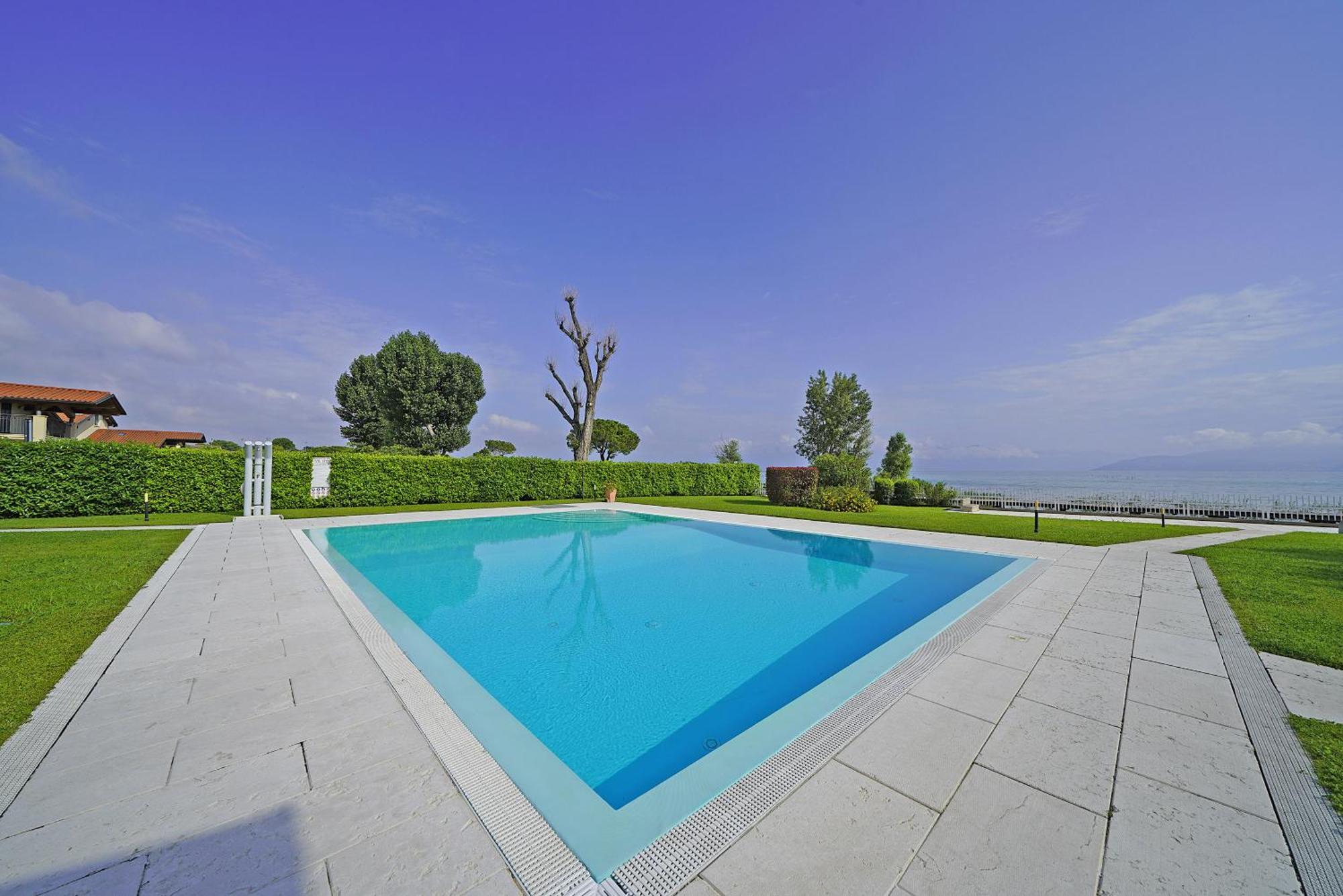 Il Porticciolo P1-12 By Wonderful Italy Apartment Sirmione Exterior photo