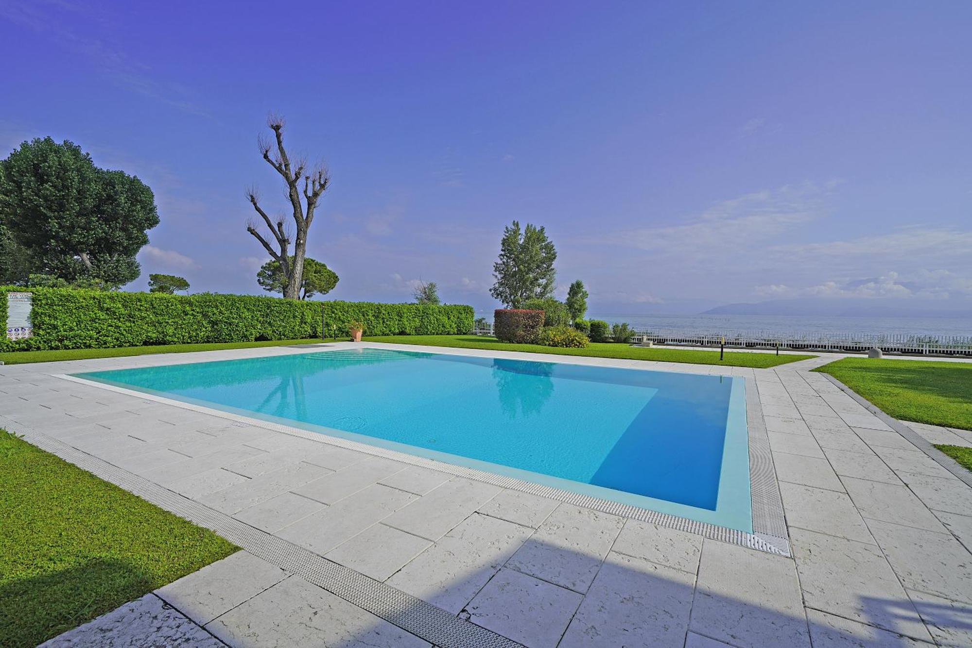 Il Porticciolo P1-12 By Wonderful Italy Apartment Sirmione Exterior photo