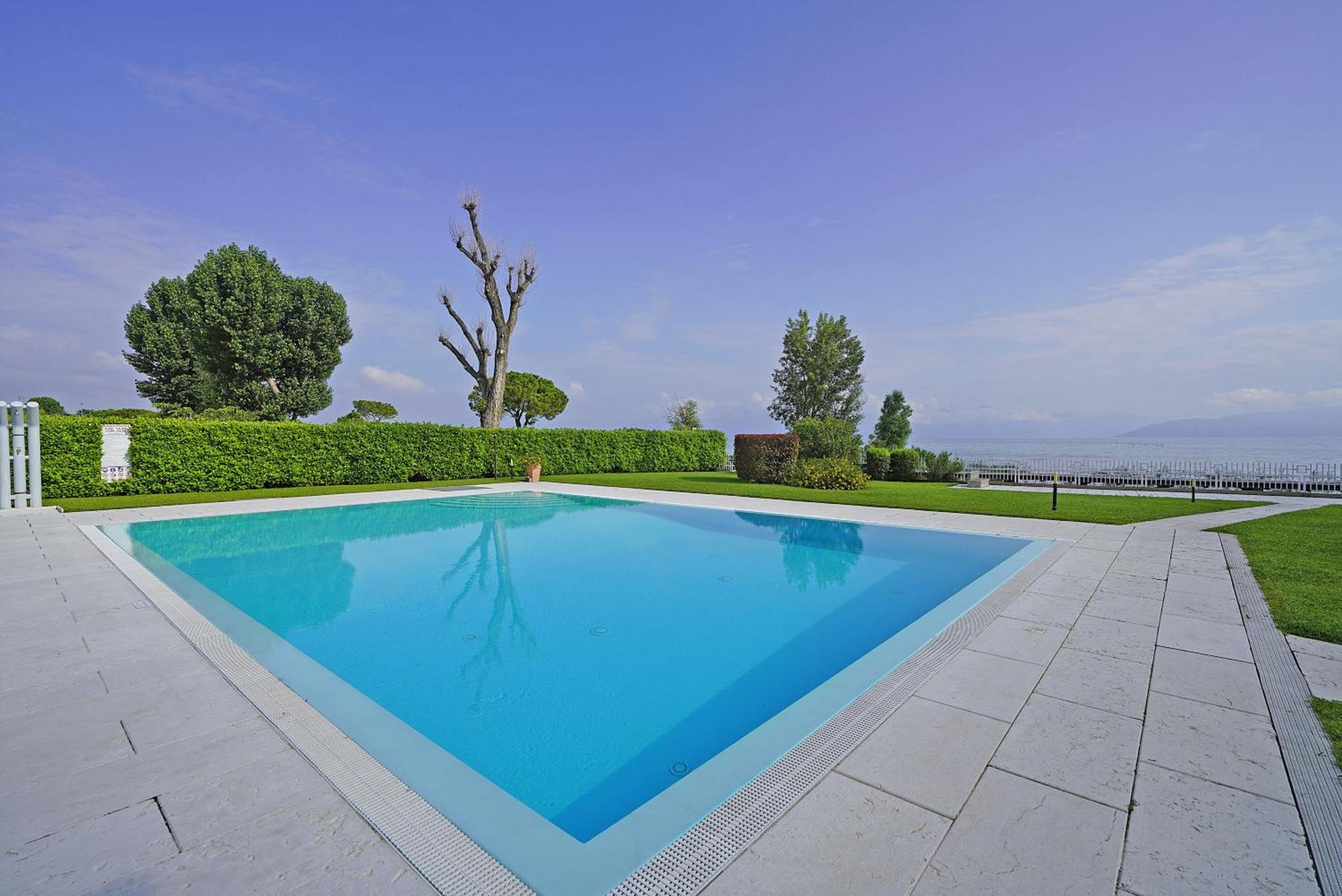 Il Porticciolo P1-12 By Wonderful Italy Apartment Sirmione Exterior photo